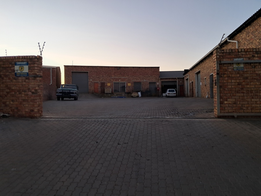 Commercial Property for Sale in Jeffreys Bay Industrial Eastern Cape